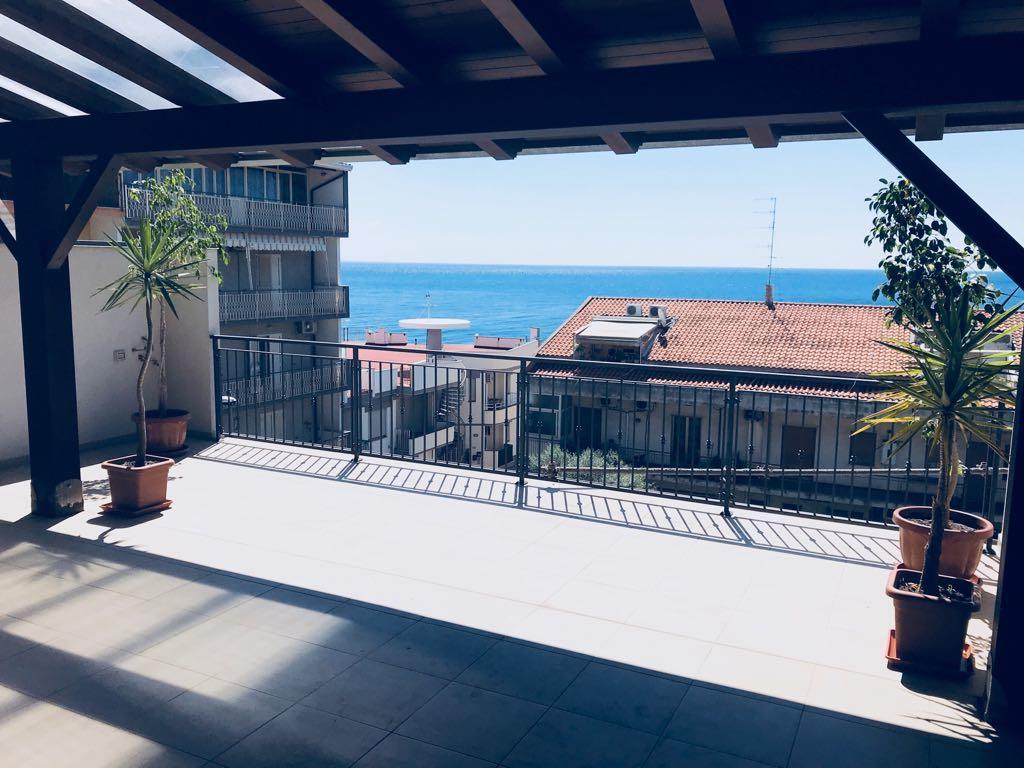 Appartamento Gambero Beach Santa Teresa Di Riva Exterior photo